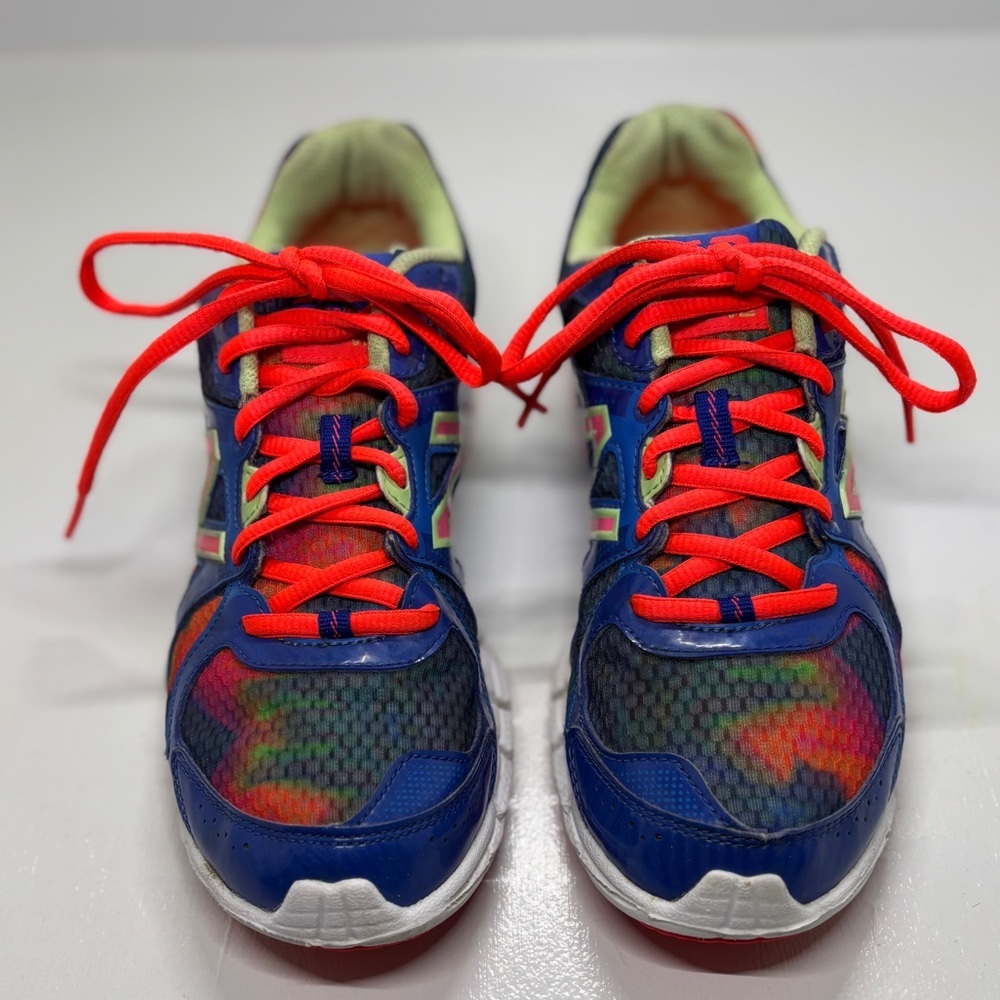 New Balance 750 v2 Women’s Size 8 Running Shoes Blue Red Multicolor Athletic Sne - Picture 4 of 13